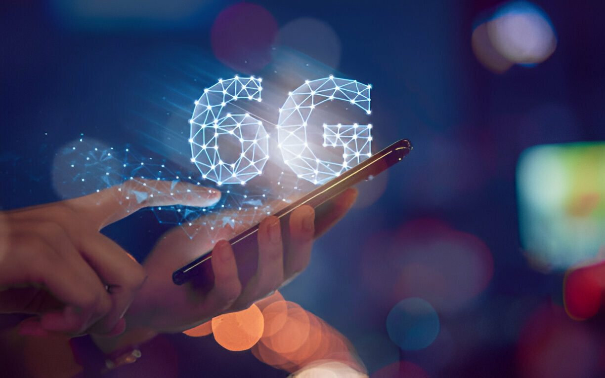 6G Technology in 2025: Speed, Security, and Smart Cities